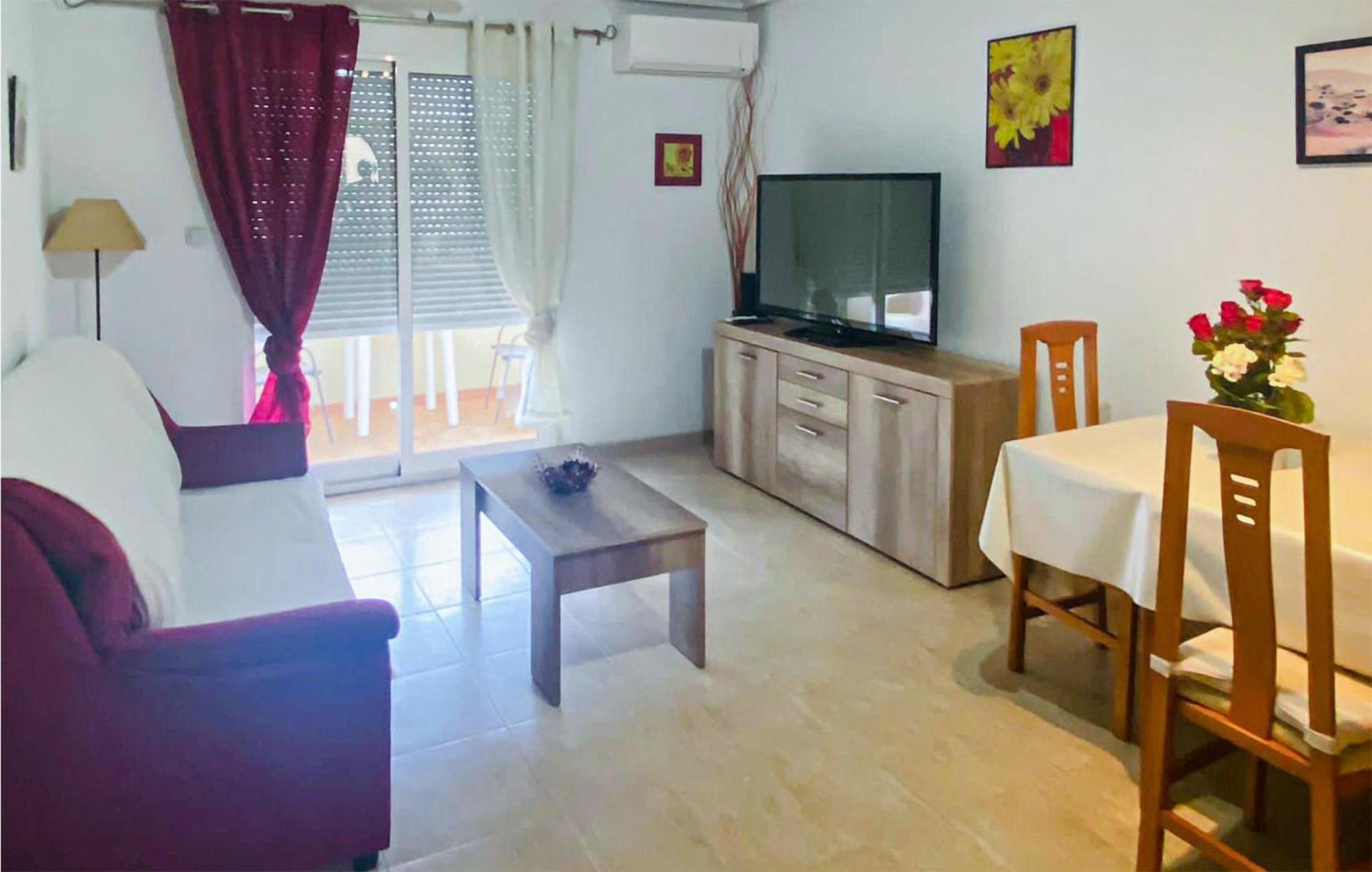Cozy Apartment In Los Alcazares With Wifi Екстериор снимка