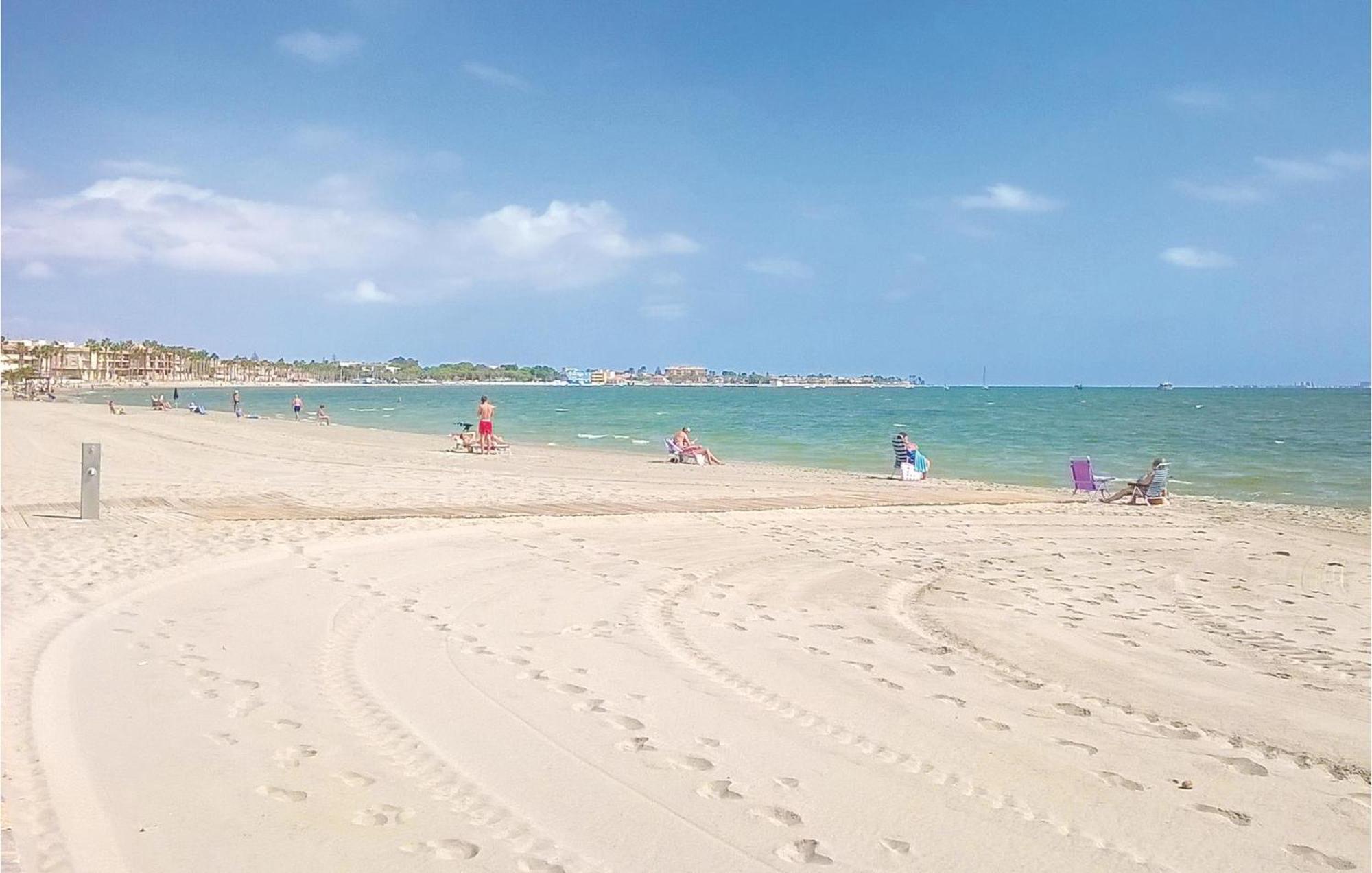 Cozy Apartment In Los Alcazares With Wifi Екстериор снимка