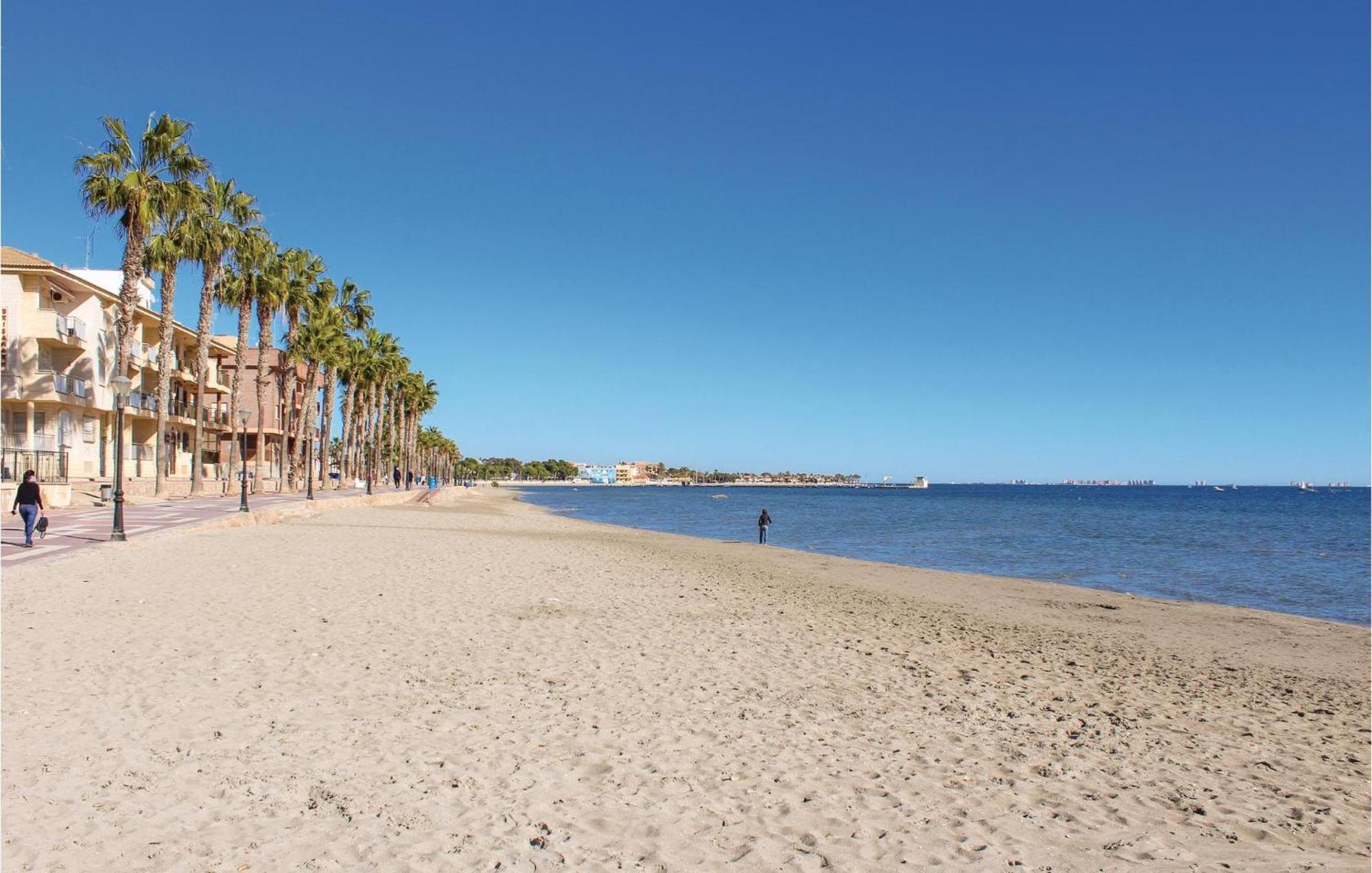 Cozy Apartment In Los Alcazares With Wifi Екстериор снимка